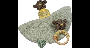 Haakpakket tutteldoekje en bijtring beer Loet