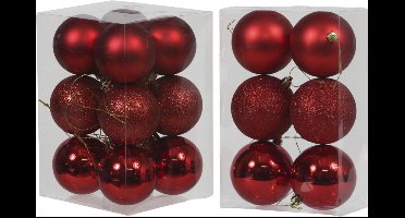 Kerstversiering/kerstboom set mat/glans mix kerstballen in kleur rood 6 en 8 cm diameter - 54x stuks kerstballen