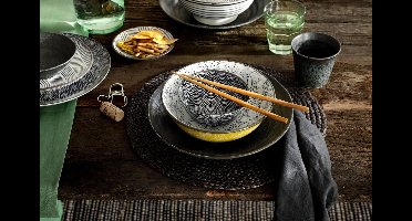 Tokyo Design Studio -  Nippon Black Sushibord - Stippen - 33.5x13.7x2.1cm