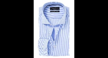 Michaelis Slim Fit overhemd - poplin - lichtblauw met wit gestreept - Strijkvrij - Boordmaat: 44