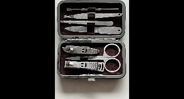 New Age Devi - 6-delige Echt Lederen Manicure Set voor Reizen - Inclusief Reis Etui - 11x7cm - Nagelschaar Nagelvijl Nagels Knippen Pincet en Nagelverzorging