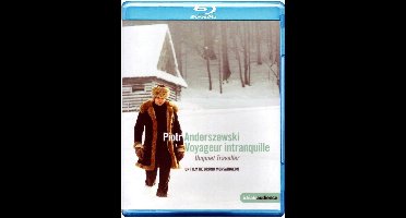 Unquiet Traveller (monsaingeon)