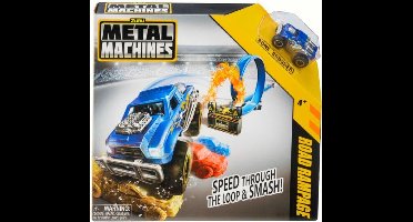 Metal Machines Road Rampage racebaan met looping