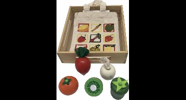 Houten groente en fruit met stoffen zakje en kistje