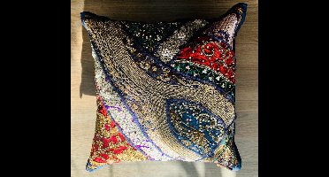 Kussens woonkamer - kussenhoes 40 x 40 cm - kussensloop - sierkussens - cushion cover - katoensilk - Kussenhoesjes - 2 stuks - etnisch Indiaas - borduurwerk - embroidery