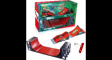 Giant Set2 - skatepark with skateboards