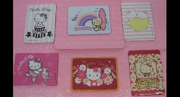 Hello Kitty magneet
