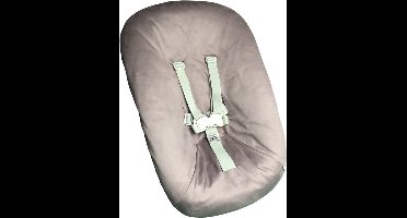 #56 newborn hoes, Oud paars suéde look effen, Stokke Tripp Trapp. Ook geschikt voor Kidsmill Up.