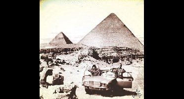 Livin’ In Elizabethan Time (Coloured Vinyl)