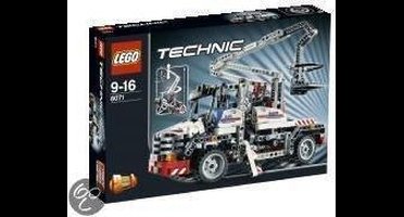 LEGO Technic Hoogwerker Truck - 8071