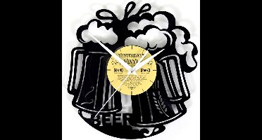 LP klok bier - Vinyl - Wandklok café - Proosten met bier - 28 cm