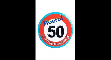 Button hoera 50 jaar verkeersbord