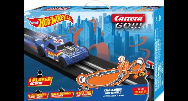 Carrera Go!!! Racebaan - GO!!! Hot Wheels - Blauw Night Shifter vs. Rood HW50 Concept - 6m