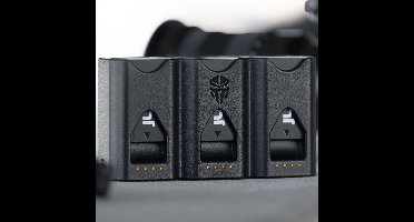 Jupio Pr1me Gear Tri-Charge BLK22