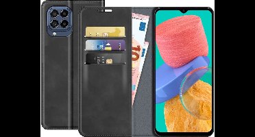 Samsung Galaxy M33 Bookcase hoesje - Just in Case - Effen Zwart - Kunstleer