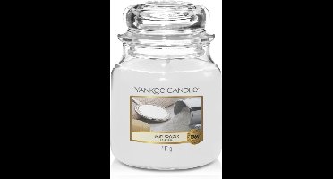 Yankee Candle - Baby Powder Classic Medium Geurkaars - 90 branduren