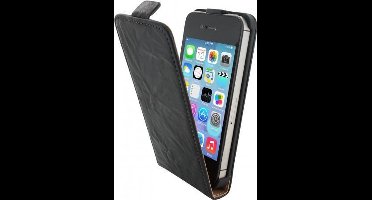 Mobiparts - zwart kreukelleer flipcase voor de iPhone 4 / 4s
