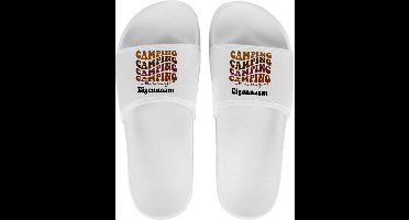 Slippers voor hem - Persoonlijke slippers met naam - Camping King - Wit - Schoenmaat 41/42