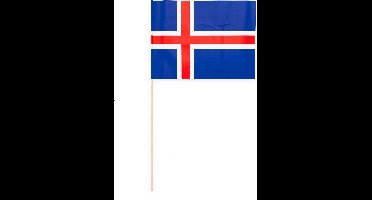 10 Papieren zwaai vlaggen 20 x 30 centimter IJSland