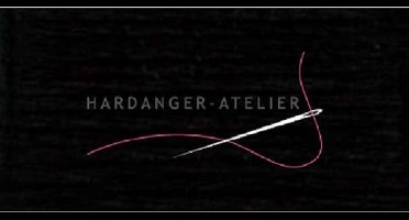 Venus 2800 pearl katoen borduurgaren dikte 8  zwart 25gr