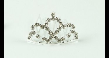 Tiara klein pyramide gebogen