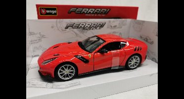 Bburago FERRARI F12 TDF 2016 1:24 modelauto schaalmodel