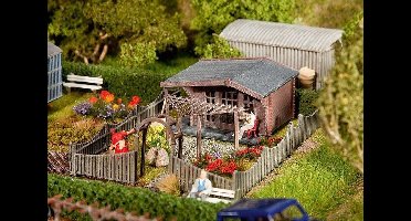 Faller - Volkstuin met tuinhuisje