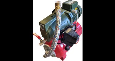 Saer TR5 met Deltaline vorst aftap kraantje, zelfaanzuigende hydrofoor M 80 / 3000 ltr/h