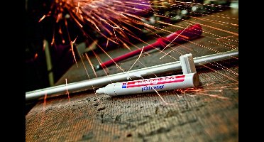 Edding 750 Lakmarker Wit 2-4mm - Duurzaam en Veelzijdig