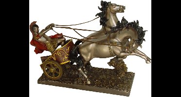 PIA Soft Toys - Romein met strijdwagen - 33 cm