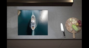 Inductieplaat Beschermer - Bovenaanzicht van Cruiseschip op het Water - 60x51 cm - 2 mm Dik - Inductie Beschermer - Bescherming Inductiekookplaat - Kookplaat Beschermer van Wit Vinyl