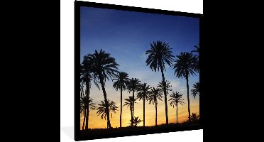 PosterMonkey - Poster natuur - Fotolijst - Palmboom - Zon - Strand - 40x40 cm - Frame - Poster met kader - Muurdecoratie - Foto met lijst