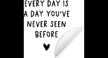 WallCircle - Muurstickers - Behangcirkel - Engelse quote "You will never be ready, just start" met een hartje op een witte achtergrond - ⌀ 30 cm - Muurcirkel - Zelfklevend - Ronde Behangsticker