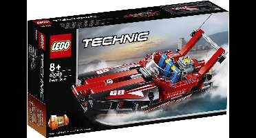 LEGO Technic Powerboat 42089