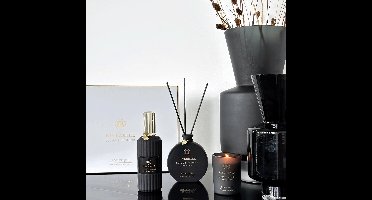 Riverdale - Geschenkset - Lotus & Jasmine - Large - Wit - Geurstokjes, geurkaars en huisparfum