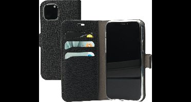 Mobiparts hoesje geschikt voor Apple iPhone 11 Pro - Saffiano Wallet/Portemonnee hoesje - Magneet Sluiting - 3 Opbergvakken - Zwart