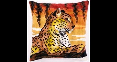 Vervaco borduurpakket Luipaard in avondlicht kruissteekkussen pn-0162253 voorbedrukt