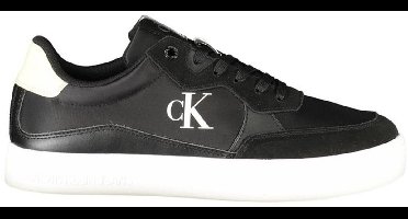 Sophisticated Leather Sneakers with Contrasting Details and Removable