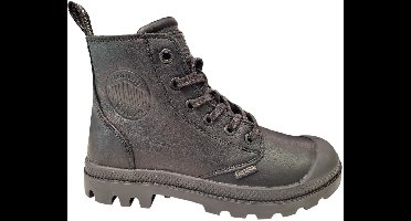Palladium - Pampa Zip Leather Ess - Black leather shoes-36