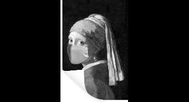 Muurstickers - Sticker Folie - Het meisje met de parel met een lichtblauw mondkapje - schilderij van Johannes Vermeer - zwart wit - 20x30 cm - Plakfolie - Muurstickers Kinderkamer - Zelfklevend Behang - Zelfklevend behangpapier - Stickerfolie