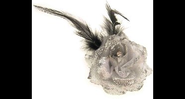 Bloem met speld/clip zilver
