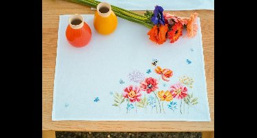 Vervaco - Placemat kit Klaprozen en wilde bloemen set van 2 - PN-0230494 - Borduren - Borduurpakket - Borduurpakket volwassenen - Borduurpakket kind