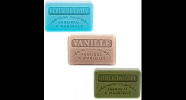 Soap bar set - zeep savon de marseille Fleur de lotus, Vanille, Huile d'olive 3x60 gr.
