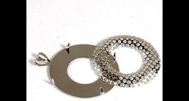 Hanger with Sieve, Round w. open hole, 30mm, Platinum, 1 set