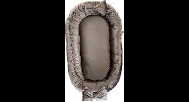 Wazzhappening - Babynestje - Velvet - taupe - strik - handgemaakt - luxury velvet - bruin/grijs