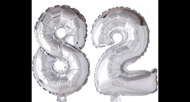 Folieballon 82 jaar zilver 86cm