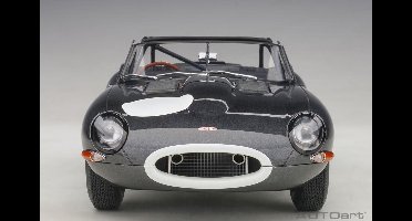 Jaguar Lightweight E-Type - 2015, Donker Grijs - AutoArt 1/18