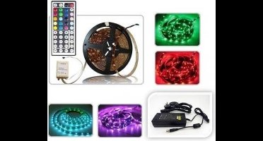 ABC-LED - Led strip - 5 m - RGB - Plug & play 24V - incl 4-Zone controller