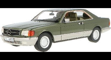 Mercedes-Benz 380 SEC (C126) Cult Modelauto 1:18 1982 CML075-2 Schaalmodel