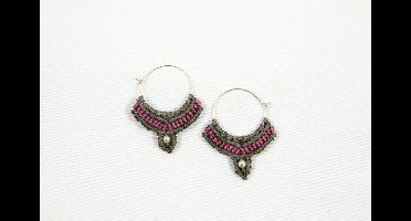 Macramé Oorringen - Grijs / Pruim Paars - Handgemaakt van Duurzaam Waxed Polyester - Model 10